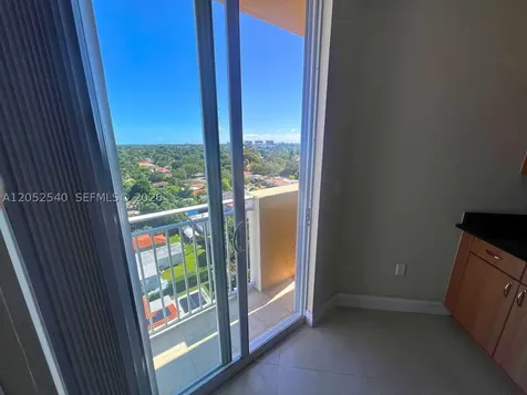 2425 SW 27th Avenue Miami FL 33145