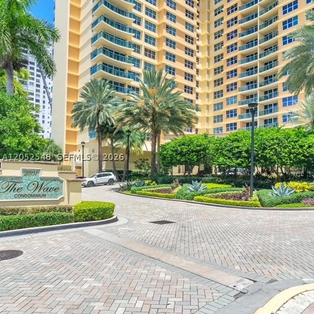 2501 S Ocean Drive Hollywood FL 33019