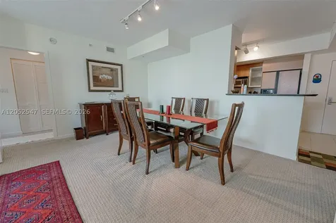 325 S Biscayne Boulevard Miami FL 33131