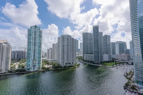 325 S Biscayne Boulevard Miami FL 33131