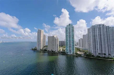 325 S Biscayne Boulevard Miami FL 33131