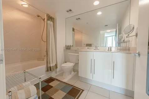325 S Biscayne Boulevard Miami FL 33131