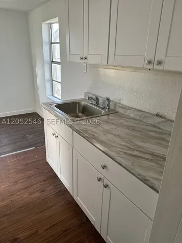 3660 NW 20th Avenue Miami FL 33142