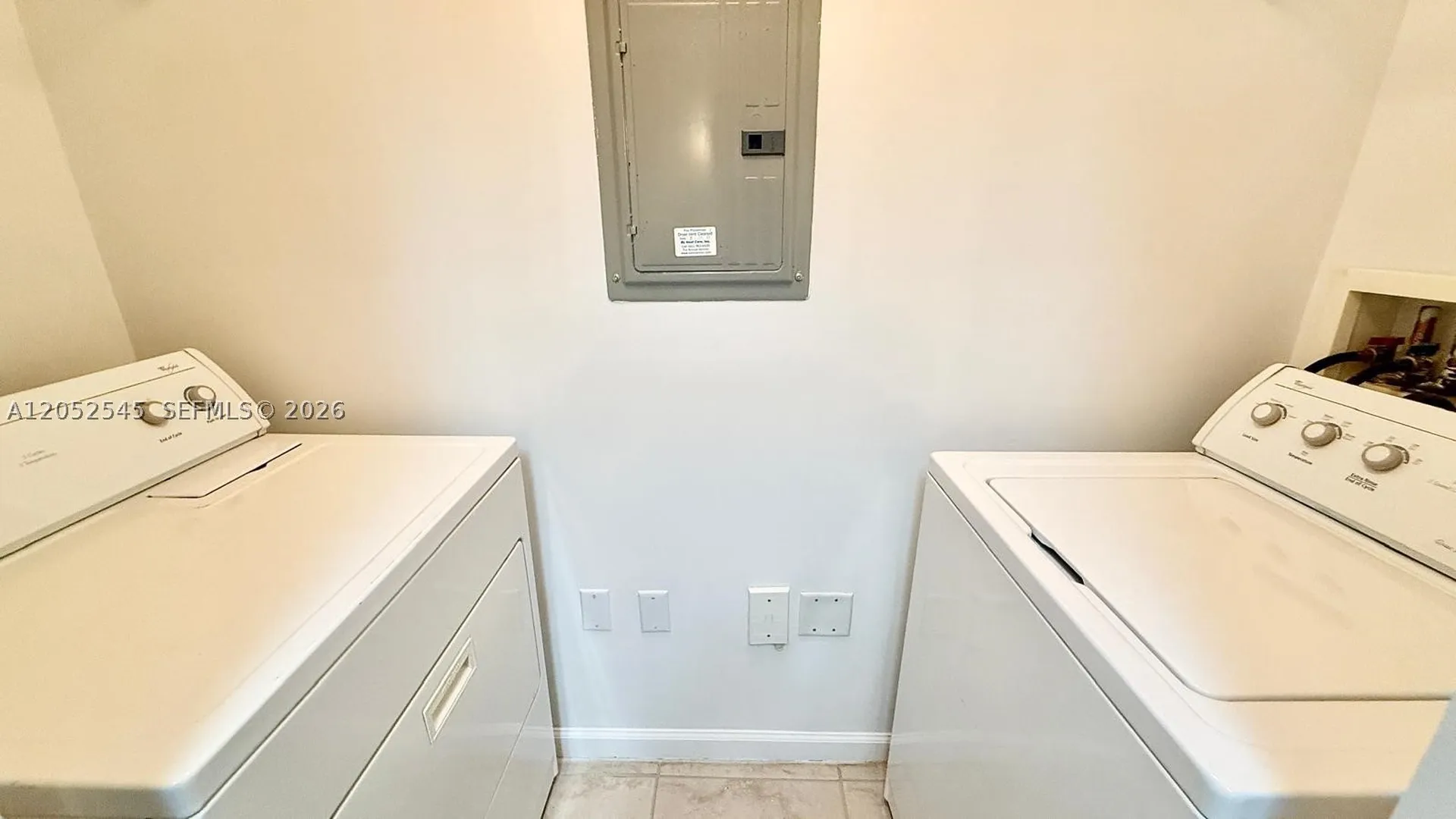 1206 E Myrtlewood Circle E Palm Beach Gardens FL 33418