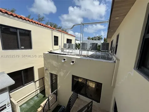 730 14th Place Miami Beach FL 33139