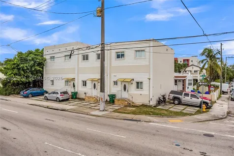 1011 SW SW 7th St Miami Fl Miami FL 33130