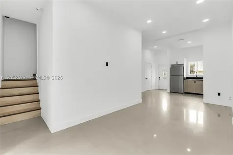 1011 SW SW 7th St Miami Fl Miami FL 33130
