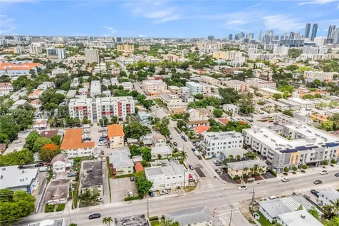 1011 SW SW 7th St Miami Fl Miami FL 33130