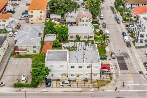 1011 SW SW 7th St Miami Fl Miami FL 33130