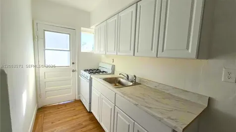 660 84th Street Miami Beach FL 33141