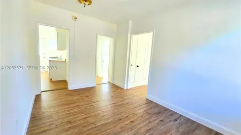 660 84th Street Miami Beach FL 33141
