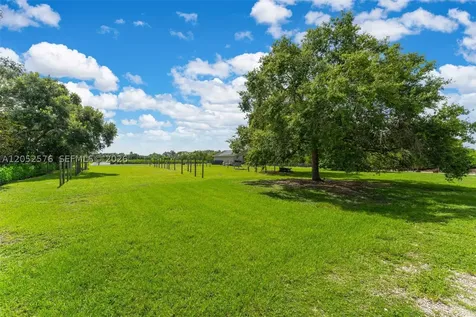 24545 SW 192nd Avenue Homestead FL 33031