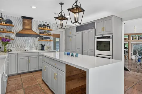 400 Sea Turtle Terrace Plantation FL 33324