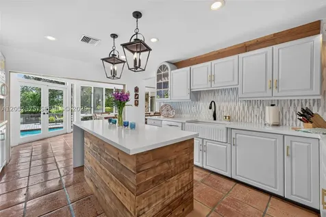 400 Sea Turtle Terrace Plantation FL 33324
