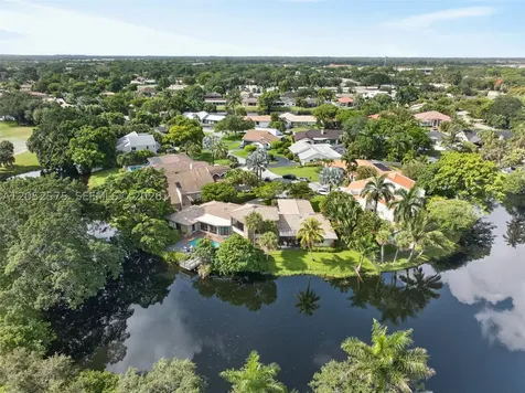 400 Sea Turtle Terrace Plantation FL 33324