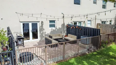 22201 SW 92nd Place Cutler Bay FL 33190