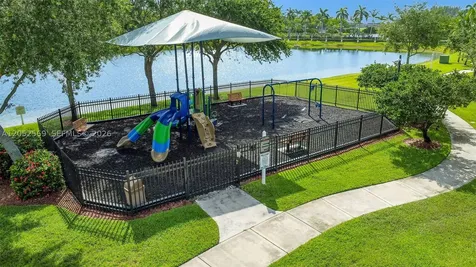 22201 SW 92nd Place Cutler Bay FL 33190