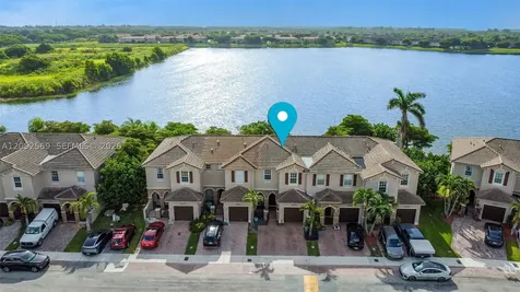 22201 SW 92nd Place Cutler Bay FL 33190