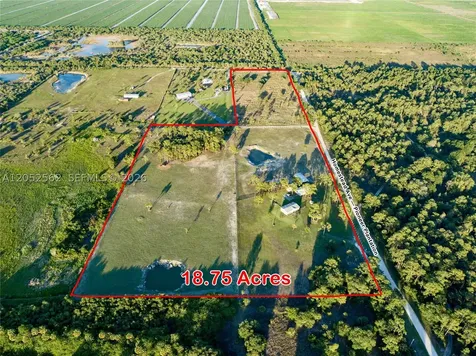1001 Homestead Avenue Clewiston FL 33440