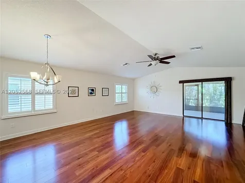 5 Flamenco Way Port St. Lucie FL 34952