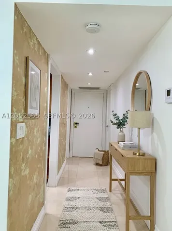 555 NE 15th Street Miami FL 33132