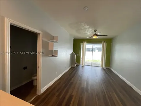 9038 Shepton Street Orlando FL 32825