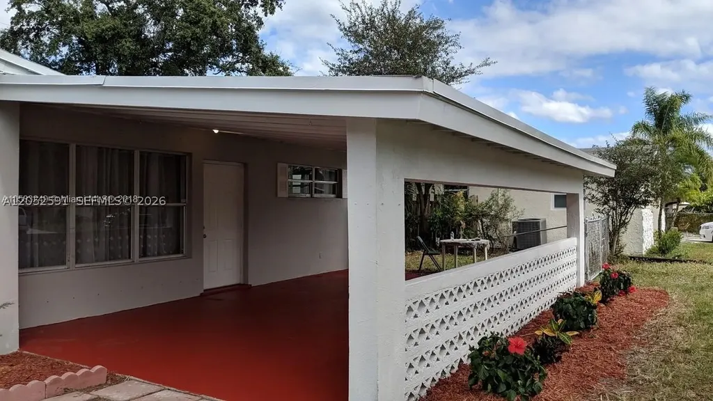 6461 Evans Street Hollywood FL 33024