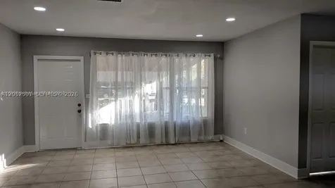 6461 Evans Street Hollywood FL 33024