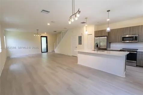 10407 NW 82nd Street Doral FL 33178