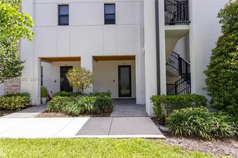 10407 NW 82nd Street Doral FL 33178