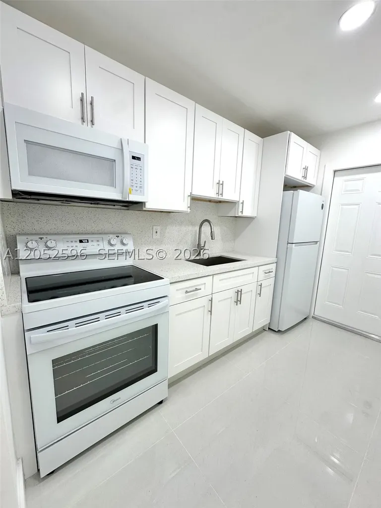 417 NW 7th Terrace Fort Lauderdale FL 33311