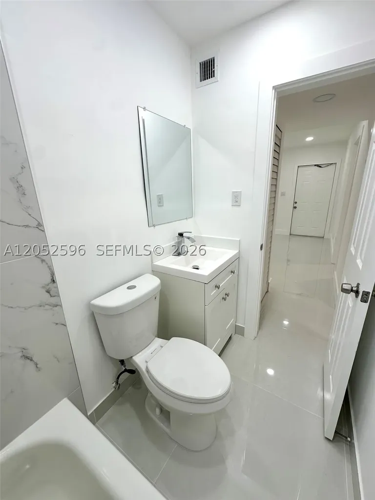 417 NW 7th Terrace Fort Lauderdale FL 33311