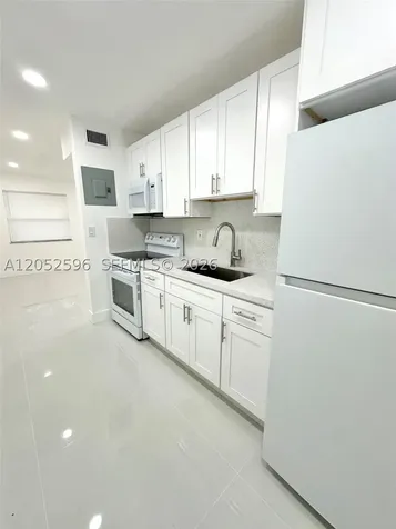 417 NW 7th Terrace Fort Lauderdale FL 33311