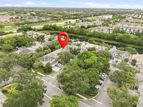 2293 NW 170th Avenue Pembroke Pines FL 33028