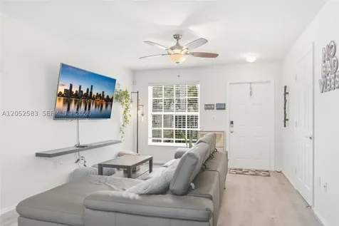 2293 NW 170th Avenue Pembroke Pines FL 33028