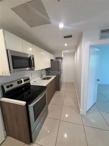 829 SW 18th Avenue Miami FL 33135