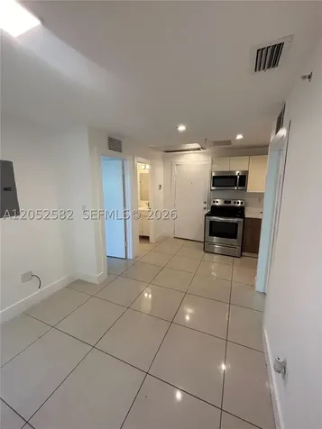 829 SW 18th Avenue Miami FL 33135
