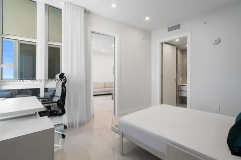 18201 Collins Avenue Sunny Isles Beach FL 33160