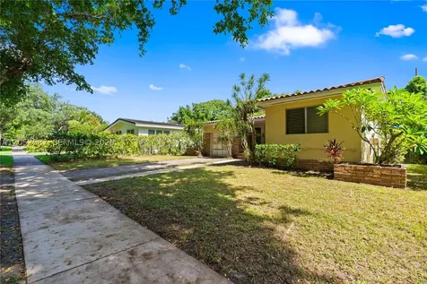 1505 Zoreta Avenue Coral Gables FL 33146
