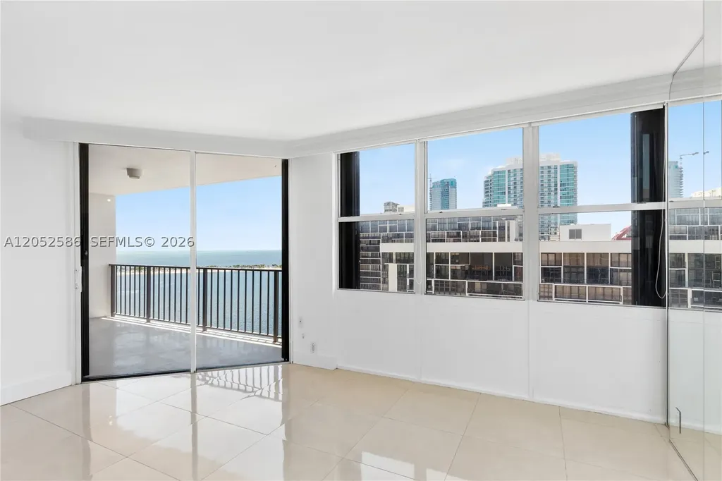 1901 Brickell Avenue Miami FL 33129