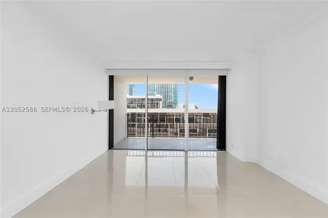 1901 Brickell Avenue Miami FL 33129