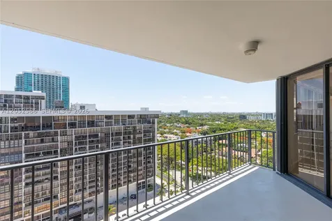 1901 Brickell Avenue Miami FL 33129