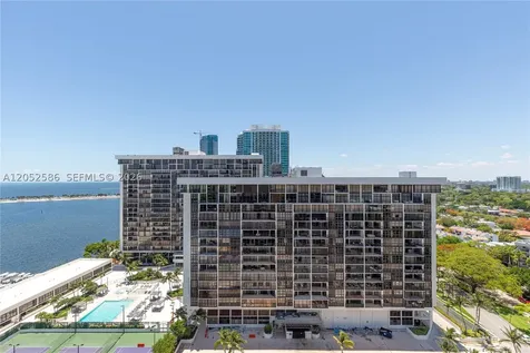 1901 Brickell Avenue Miami FL 33129