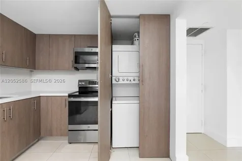 1901 Brickell Avenue Miami FL 33129