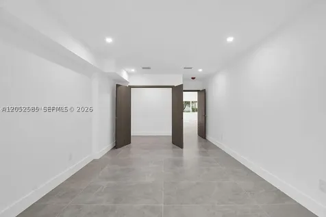 7902 SW 67th Avenue South Miami FL 33143