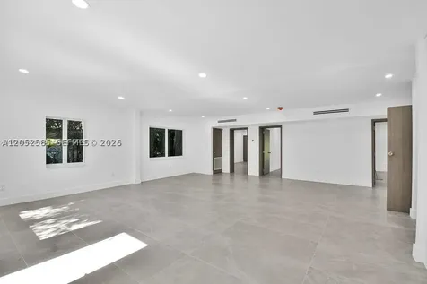 7902 SW 67th Avenue South Miami FL 33143