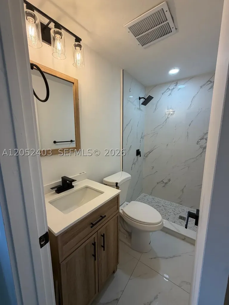 1933 Washington Street Hollywood FL 33020