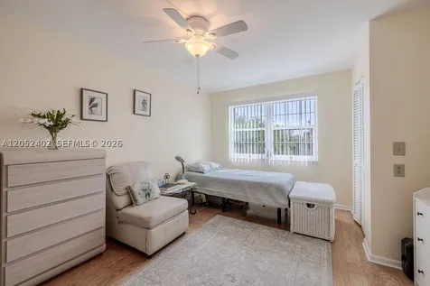 2333 Indian River Boulevard Vero Beach FL 32960