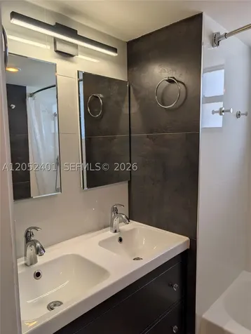 6830 Indian Creek Drive Miami Beach FL 33141