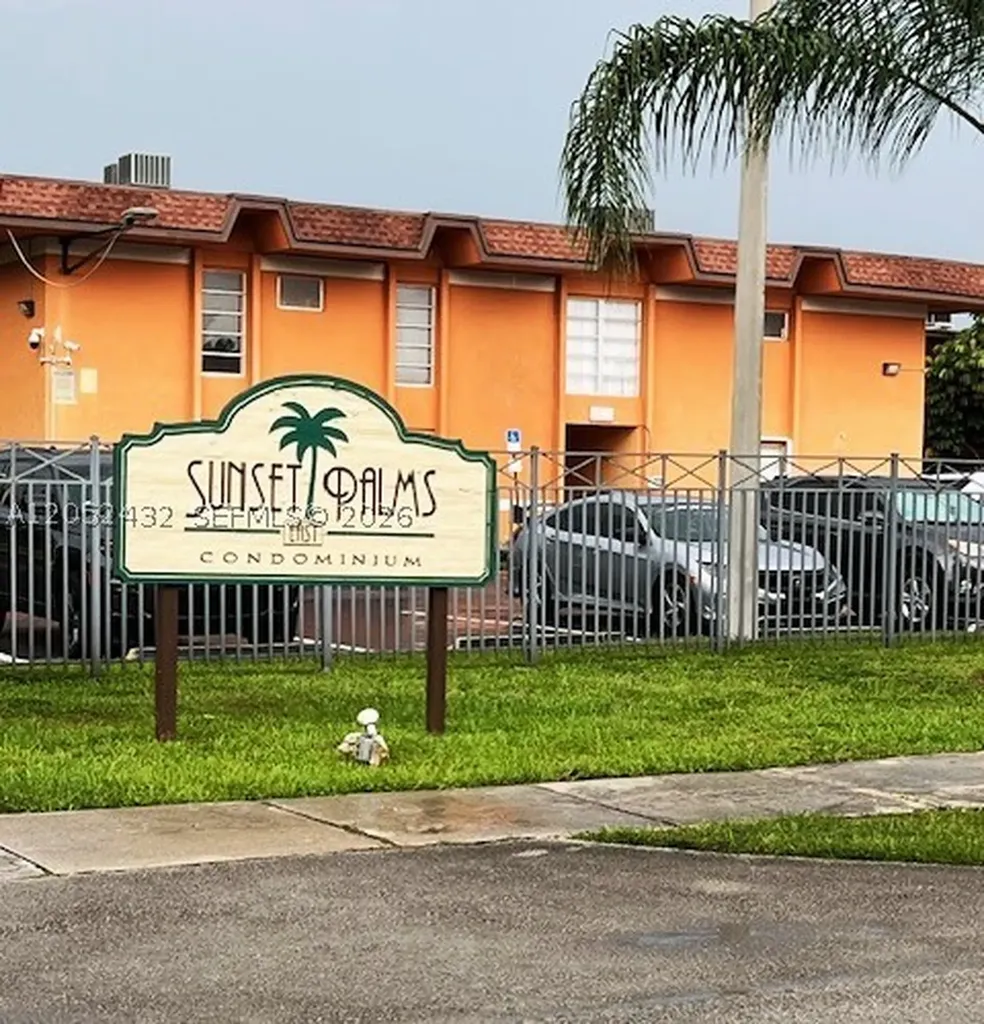 9477 SW 76th Street Miami FL 33173